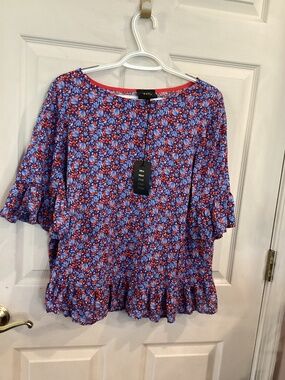 NWT W5 FLORAL SHIRT XL